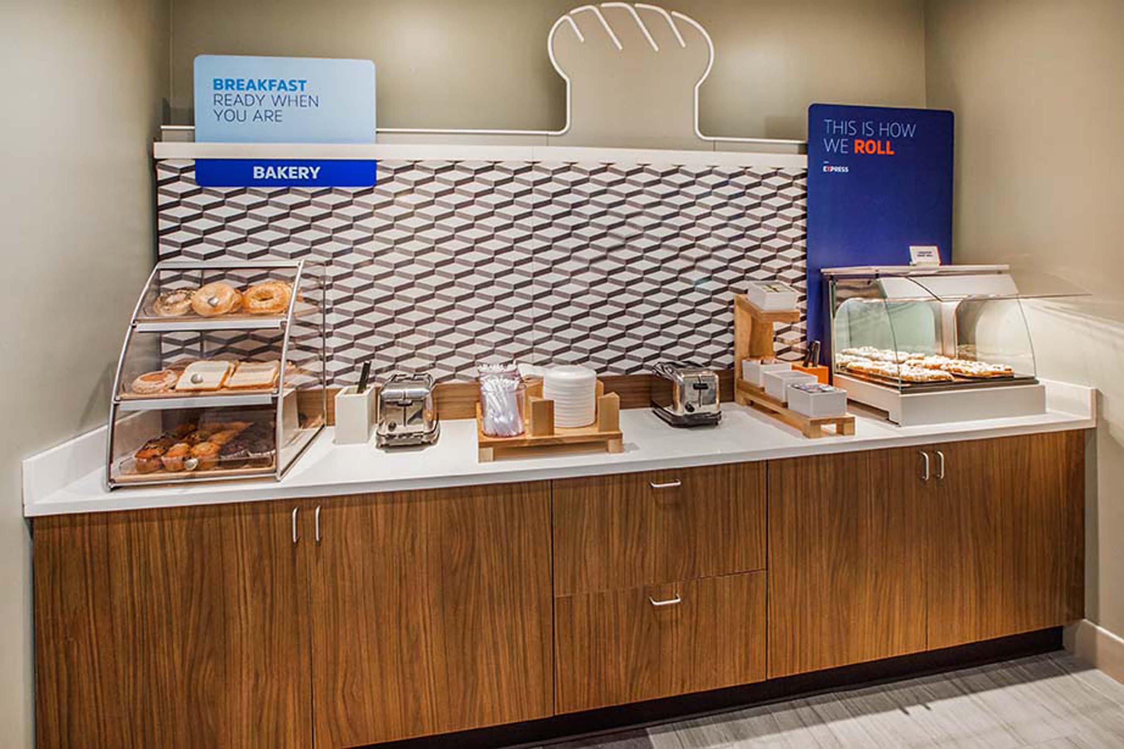 Holiday Inn Express Hotel & Suites Portland By Ihg Ngoại thất bức ảnh